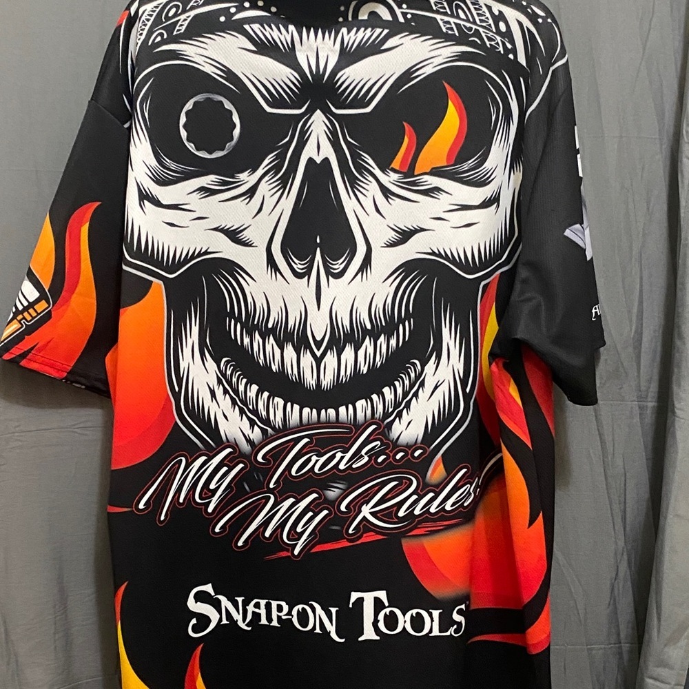 Men's Black and Red Graphic Jersey